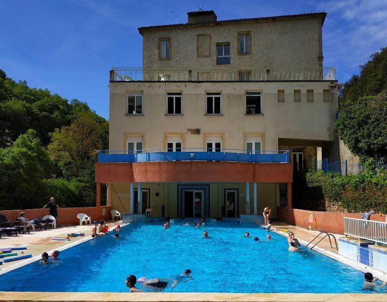 Residence La Reine Rennes-les-Bains Екстер'єр фото